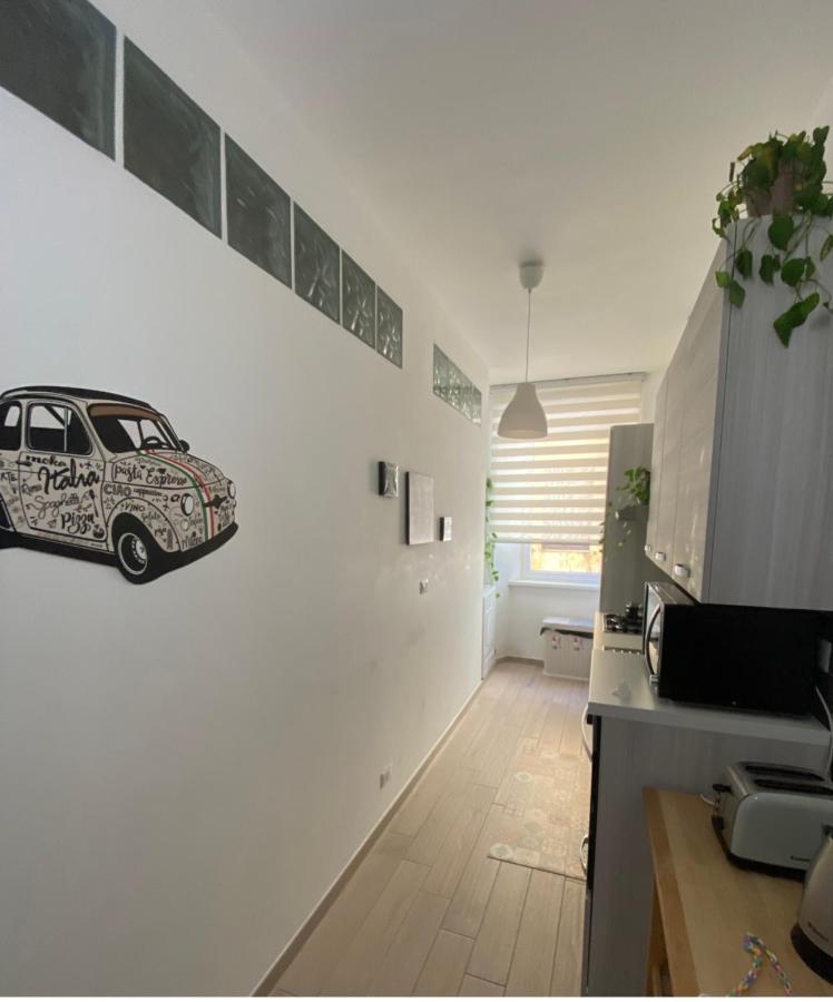 Domus Art Suites Merulana Rome Bagian luar foto