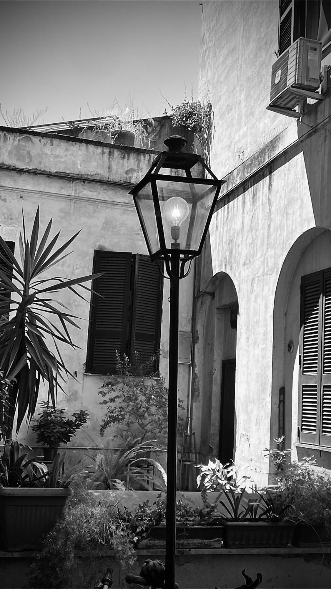 Domus Art Suites Merulana Rome Bagian luar foto